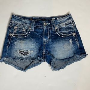 Miss Me size 26 shorts